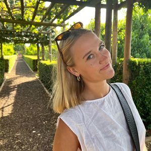 Meet your Posher, Michelle